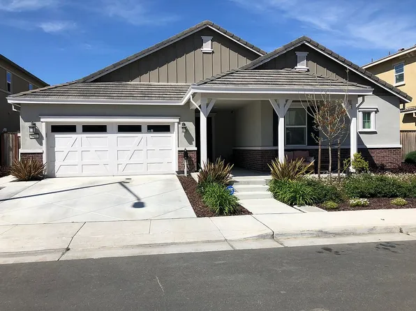 2601 Apple Tree Way, Gilroy, CA 95020