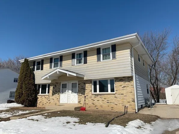 9338 Florence Dr, Sturtevant, WI 53177