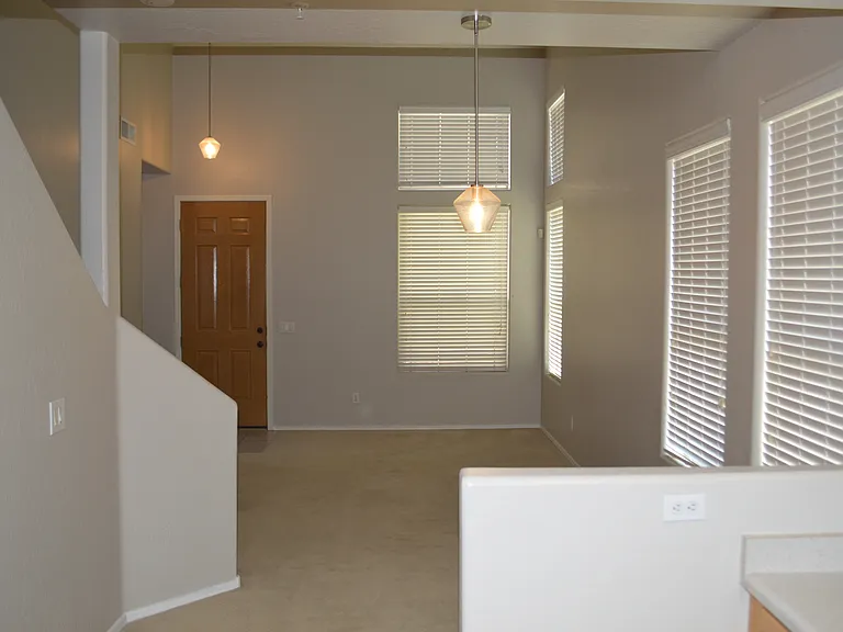 1225 N 36th St #1060 — Photo 9