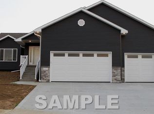 4623 Deer Shadow Trl, Sioux City, IA 51106