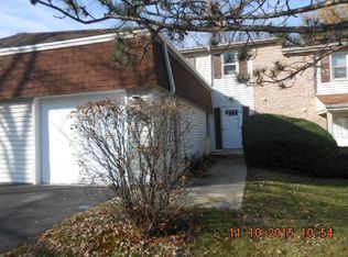 585 Norman Rd, Bolingbrook, IL 60440