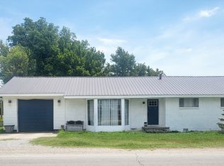 301 E Grand Ave, Campbell, MO 63933