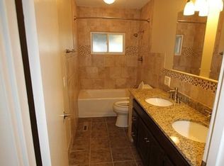 6185 Cedarwood Rd, Mentor, OH 44060