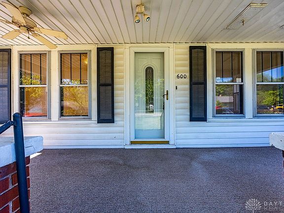 5th image of 600 Buena Ave