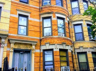 1686 Linden St, Ridgewood, NY 11385