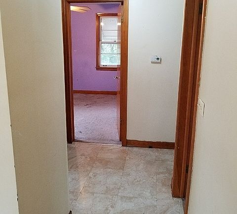 5th image of 339 32nd Ave