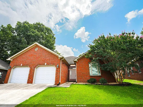 2367 Parc Pl, Florence, AL 35630