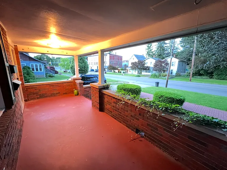 729 Liberty St #1 — Photo 5