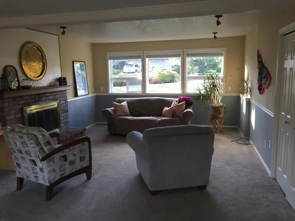 10319 64th Pl W, Mukilteo, WA 98275