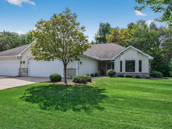 2614 Parkview Ct, White Bear Township, MN 55110