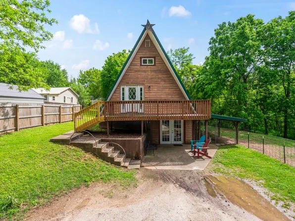 300 W Jackson Street, Stockton, MO 65785