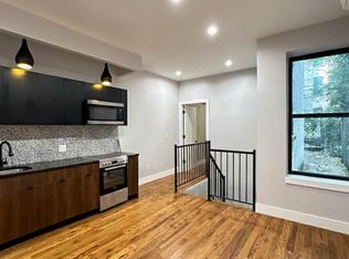 325 Putnam Ave #1J, Brooklyn, NY 11216