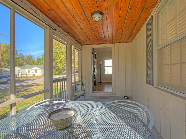 2239 S Louisville Ave — Photo 4