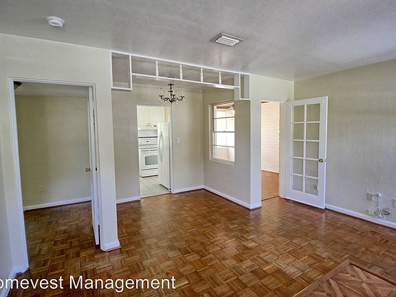 5th image of 2204 Stanley St