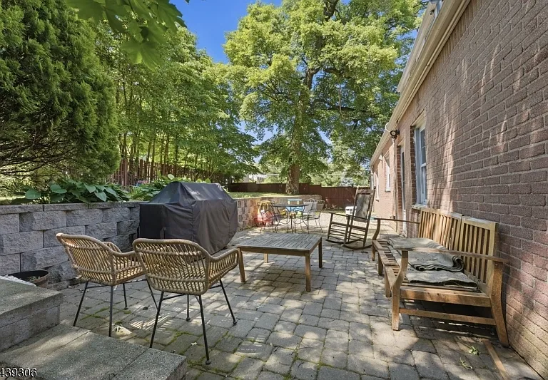 1 Carter Rd — Photo 32