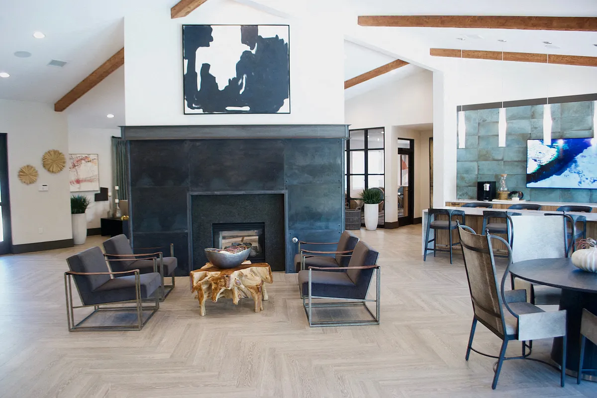 Eagle Ranch Apartments — Photo 4