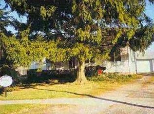 151 Rossburn Pl, Rossford, OH 43460