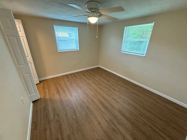 59 S Desoto St — Photo 11