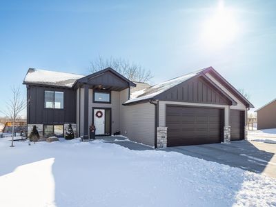 6406 Sunset Hill Pl NW, Rochester, MN, 55901