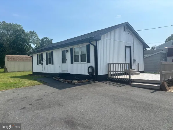 312 Elizabeth St, Middletown, DE 19709