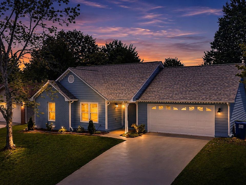 1st image of 109 Bridgestone Dr NE