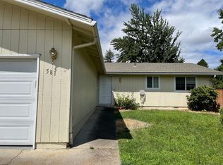 581 N Wexford Cir, Medford, OR