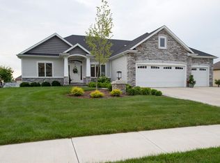 1519 Galapagos Dr, Fort Wayne, IN 46814