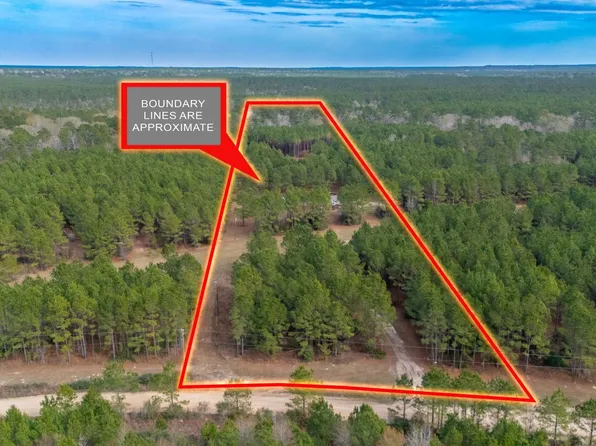 2265 Kickapoo Rd, Groveton, TX 75845