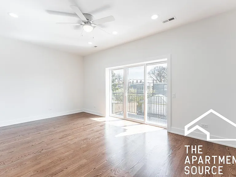 3329 N Avers Ave #3N — Photo 9