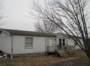 301 E Lincoln Ave, Lacygne, KS 66040