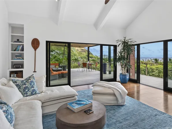211 Luika Pl, Kailua, HI 96734