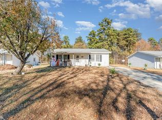 905 N Park Rd, Burlington, NC 27217