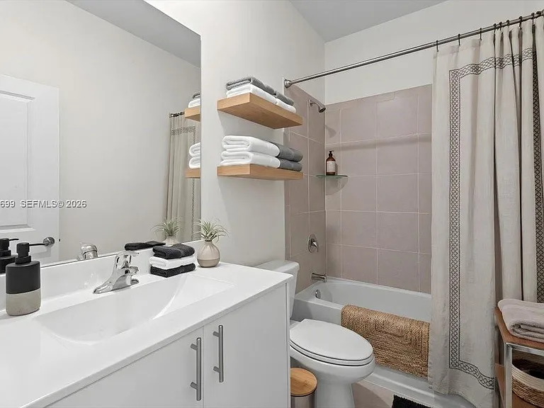 20344 NW 6th Pl — Photo 15