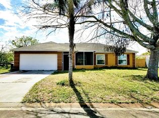 32 Wagon Cir, Kissimmee, FL 34743