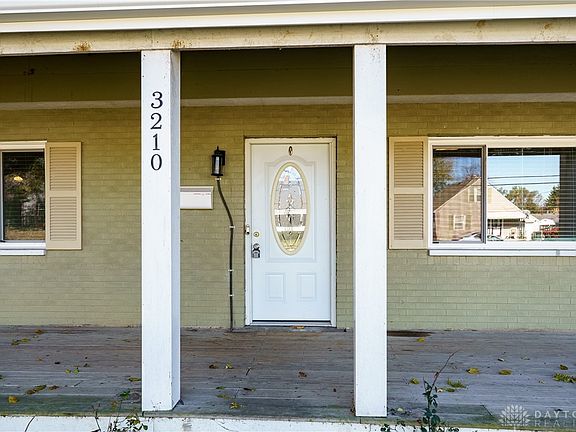 4th image of 3210 Wildwood Rd