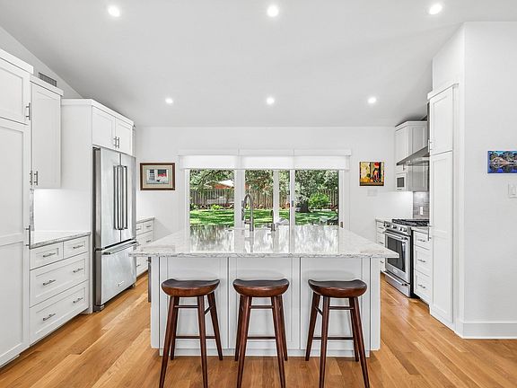 2nd image of 6308 Nasco Dr