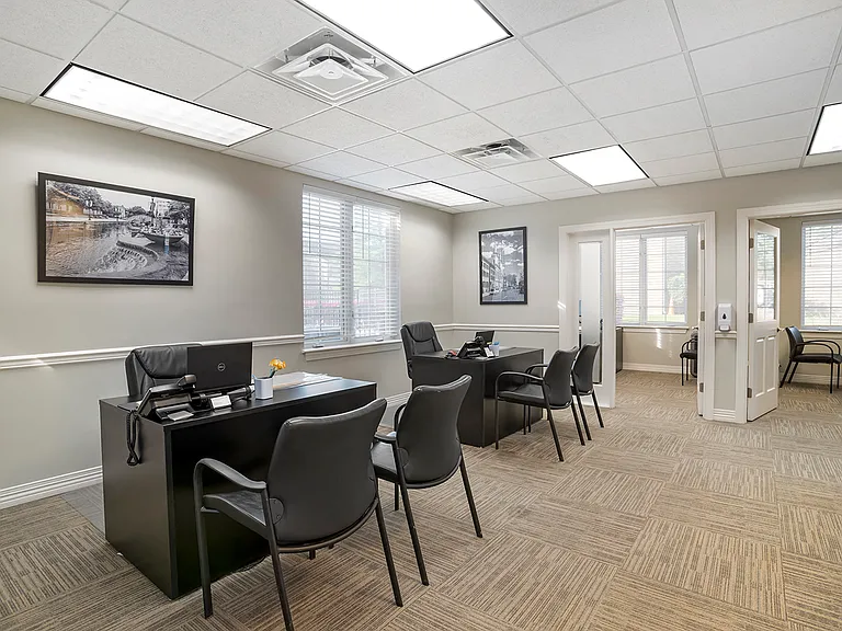 The Apartments at Elmwood Terrace — Photo 10