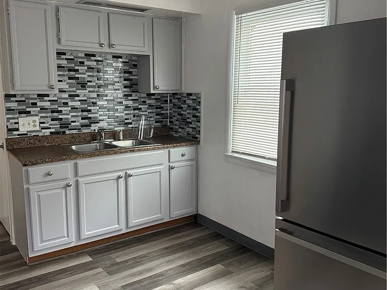 239 Weyl St — Photo 15