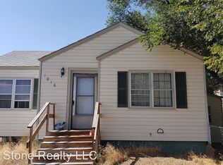 1016 12th St, Rawlins, WY 82301