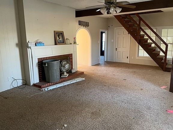 5th image of 1202 Tyler St