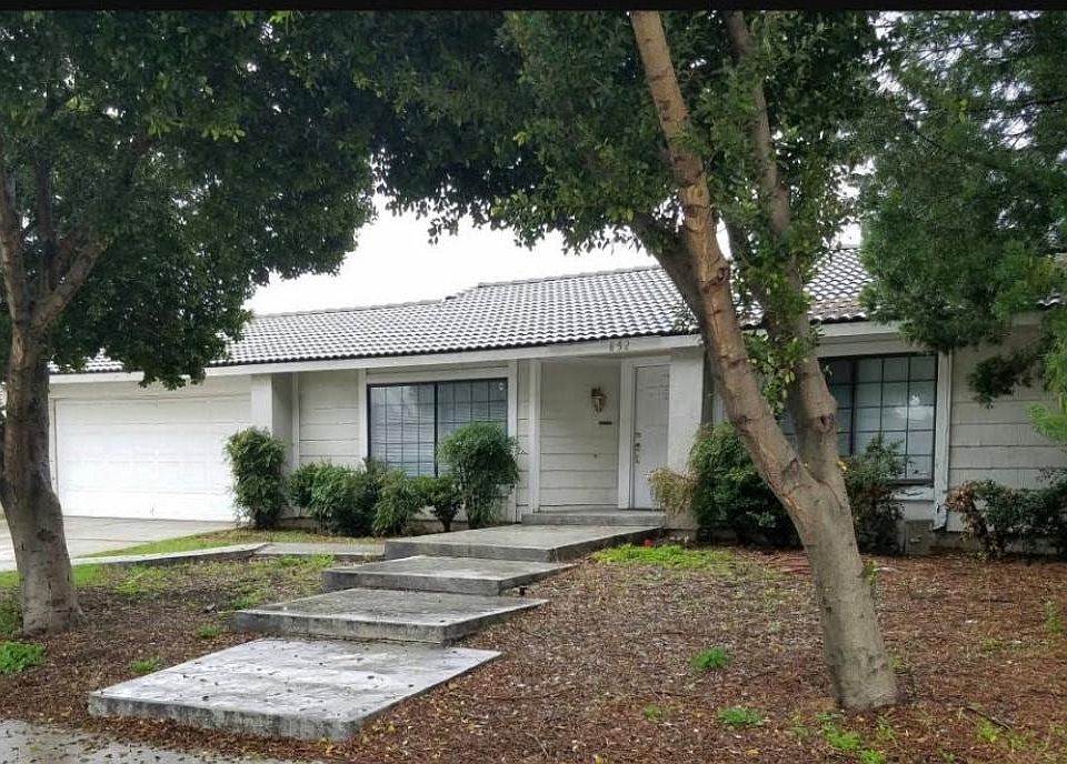 1st image of 852 S Glenwood Ave