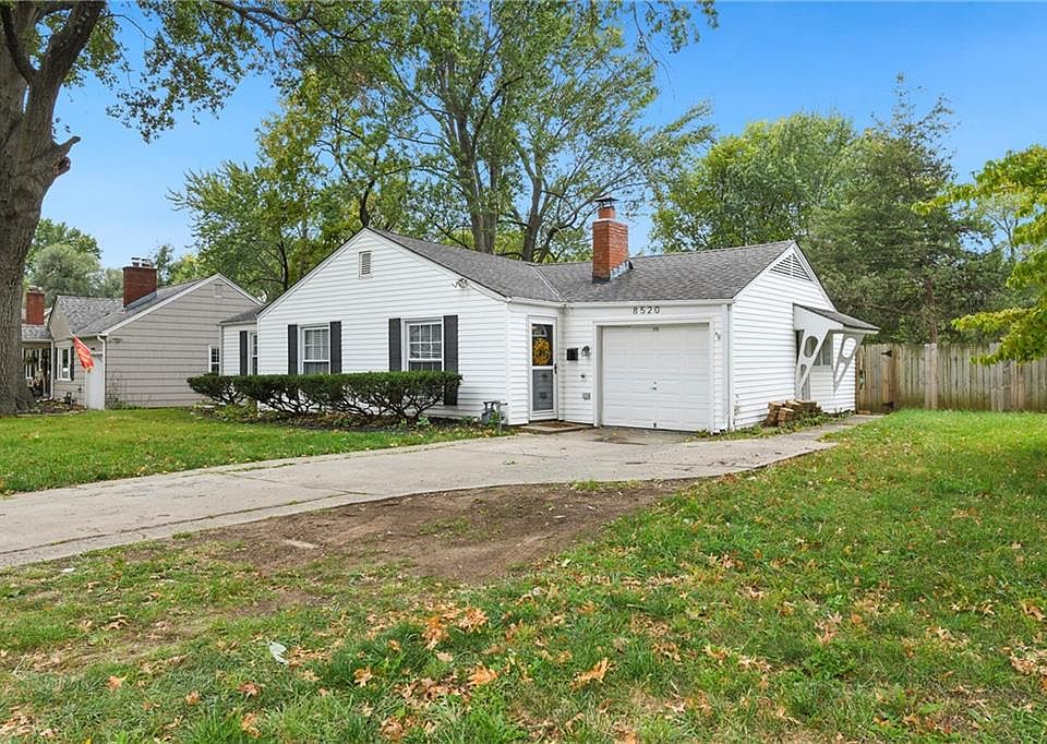 8520 Hiawatha Rd, Kansas City, MO 64114 Zillow