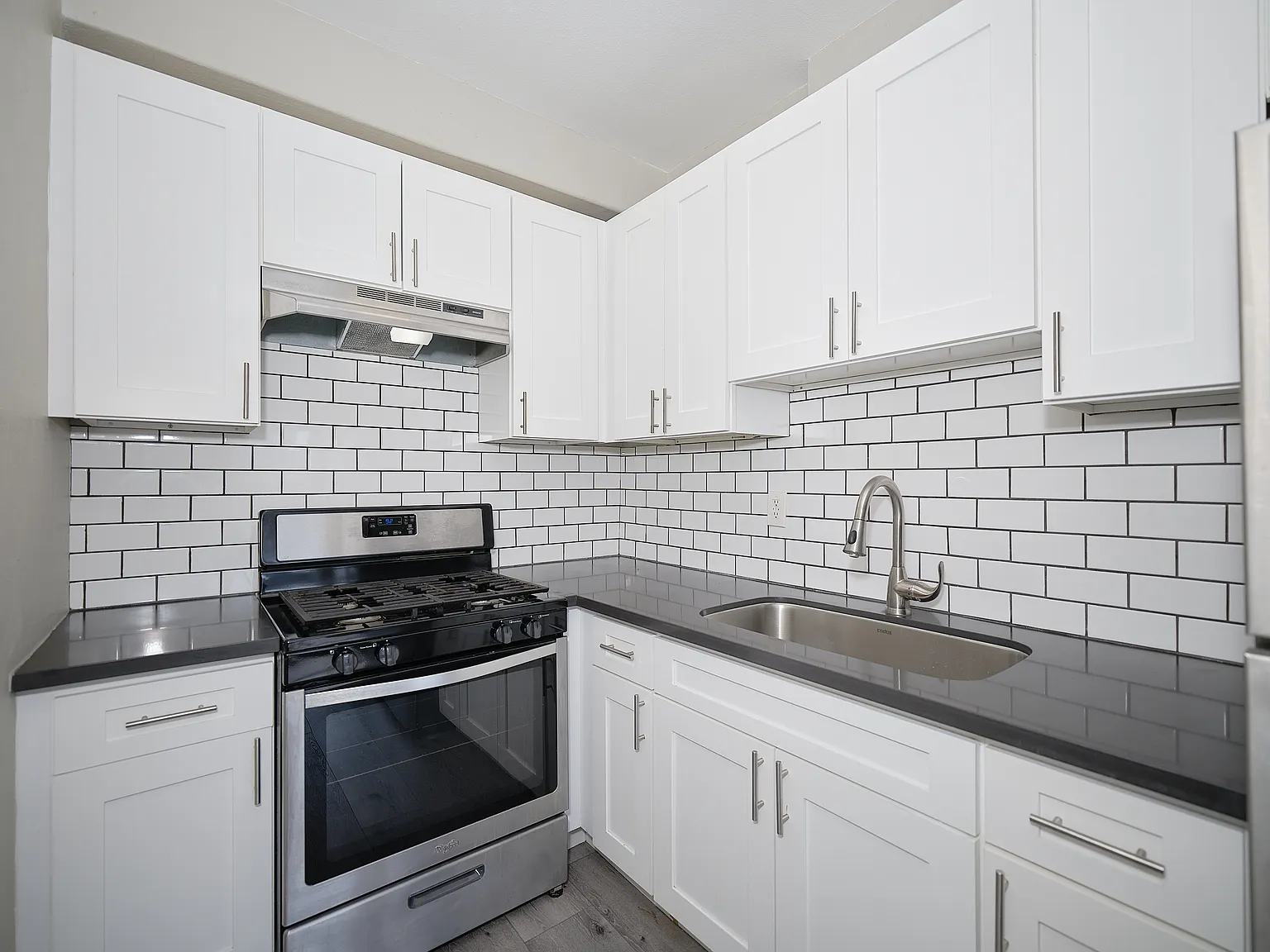 Carlton Lofts — Photo 2