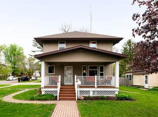 703 S Main St, Viroqua, WI 54665