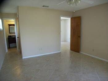 3rd image of 10301 Cedarhurst Ave