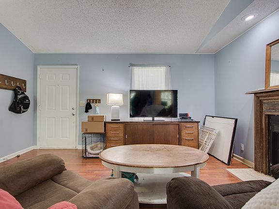5th image of 412 Belinda Pkwy