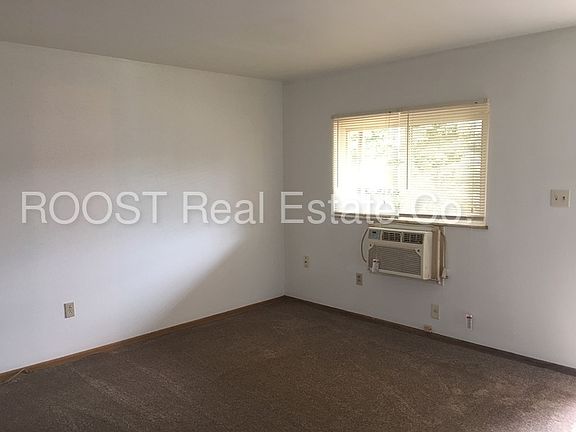 2nd image of 292 Finch St