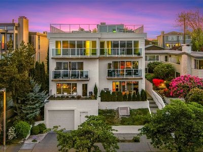 2315 43rd Avenue E #301, Seattle, WA, 98112