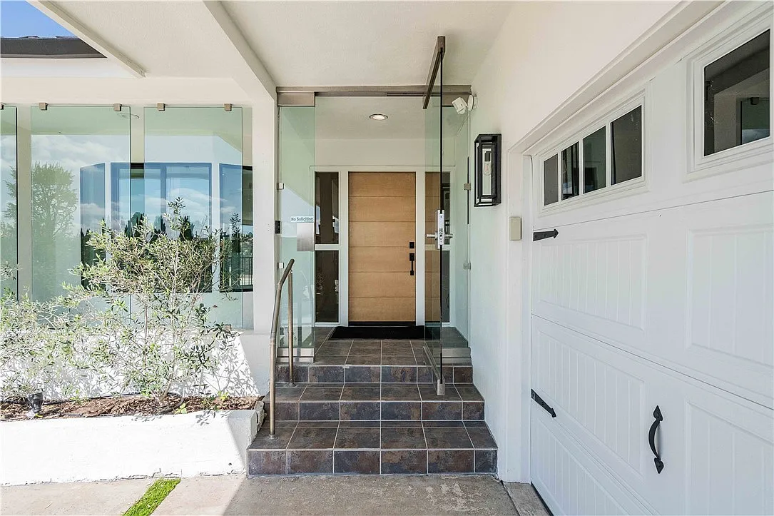 Building Photo - 2155 Hercules Dr
