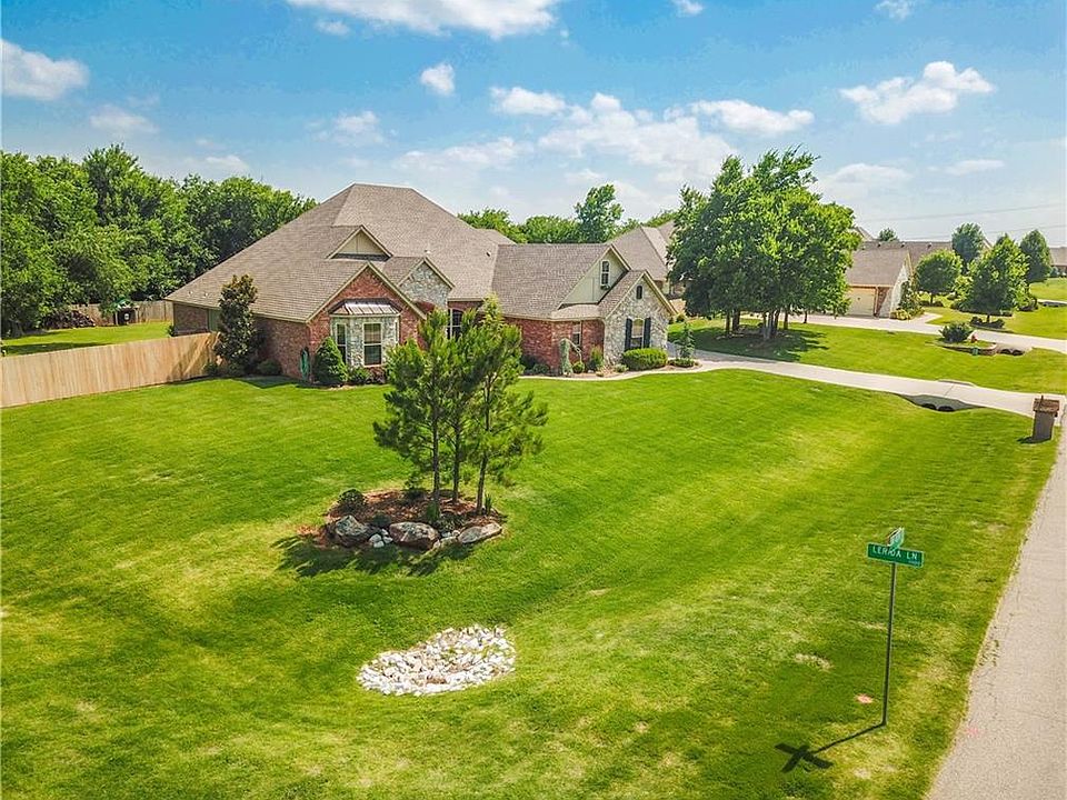 1st image of 11201 Lerida Ln